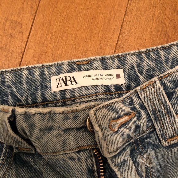 Zara high waisted straight leg jeans - Picture 3 of 8